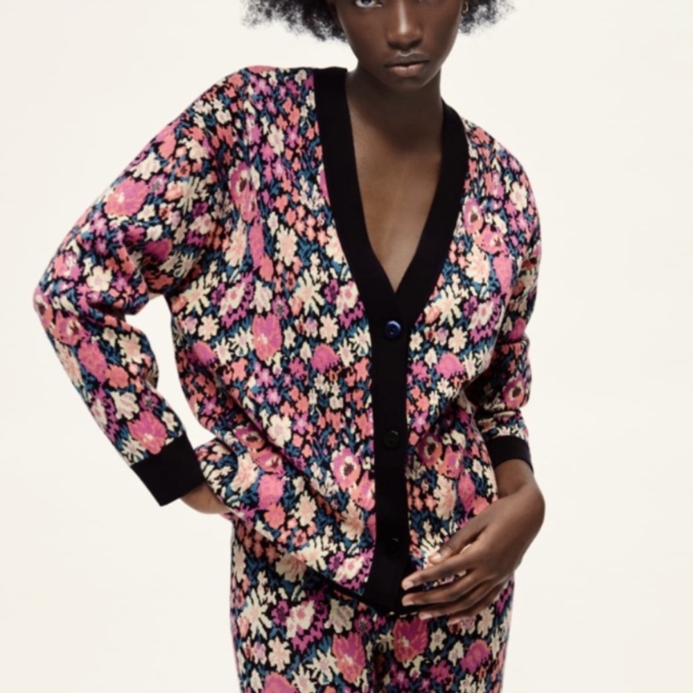 NWT Zara Floral Jacquard Knit Cardigan Sz M